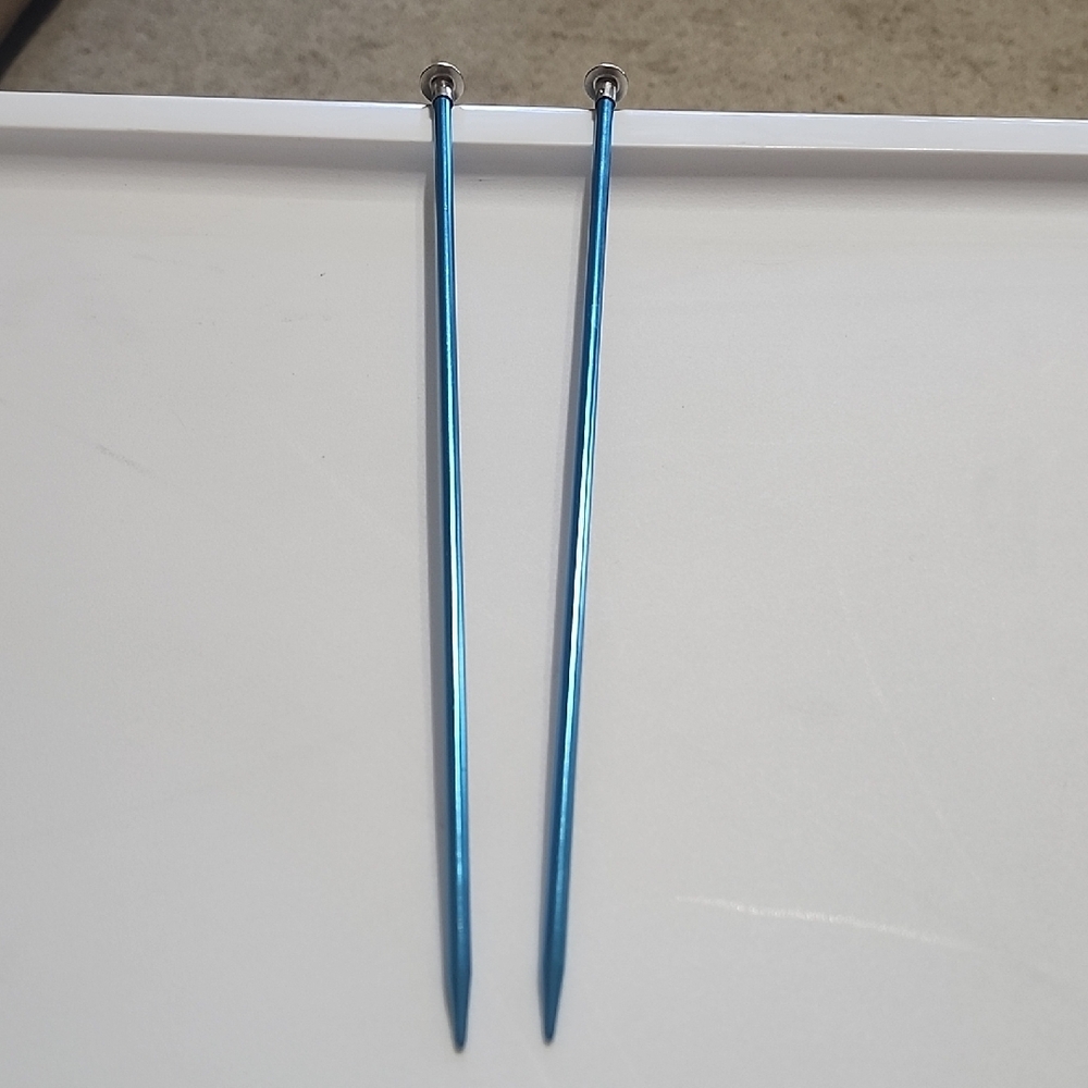 Aluminum Size 6 Boye Blue Knitting Needles USA Metal